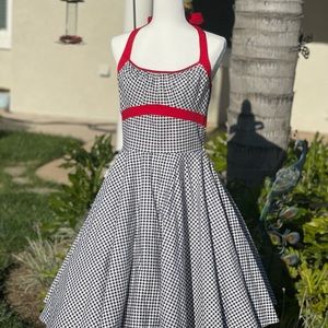 🖤♥️Pinup Couture PUG sundress  XL